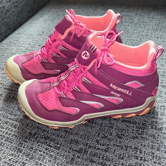 Merrell Kids Mid Waterproof Boots - Picture 2 of 10